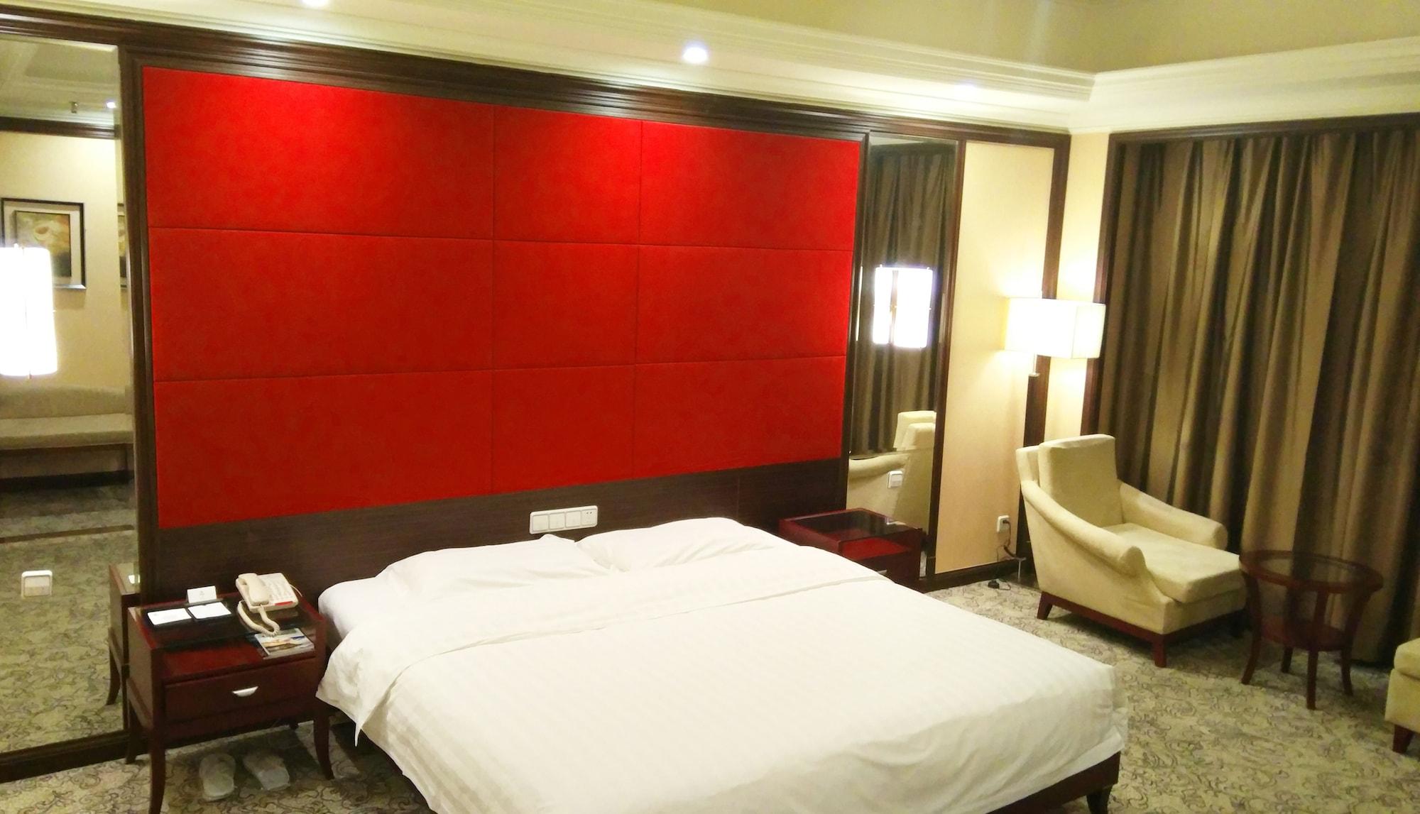 ไคว้ถง อินเตอร์เนชั่นแนล โฮเต็ล ฉิงเตา แอร์พอร์ต Hotel ชิงเต่า ภายนอก รูปภาพ