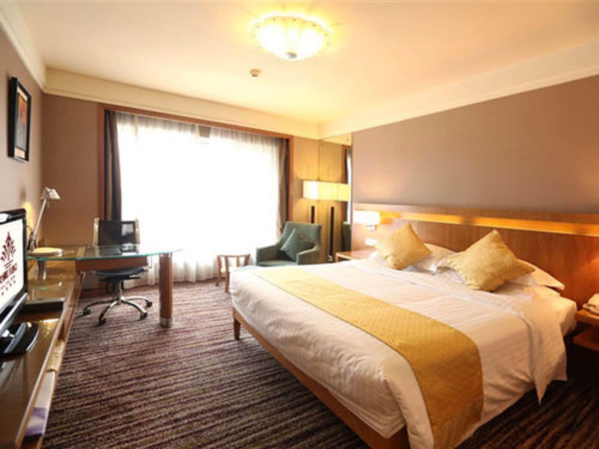 ไคว้ถง อินเตอร์เนชั่นแนล โฮเต็ล ฉิงเตา แอร์พอร์ต Hotel ชิงเต่า ภายนอก รูปภาพ